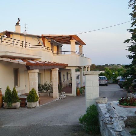 לינה וארוחת בוקר אלברובלו La Casa Del Nonno מראה חיצוני תמונה