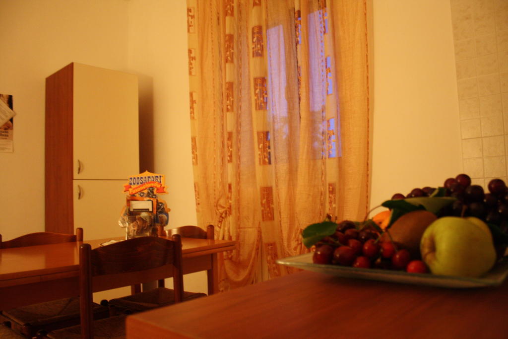 לינה וארוחת בוקר אלברובלו La Casa Del Nonno חדר תמונה